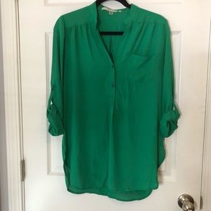 41 Hawthorne Stitch Fix Green blouse size M